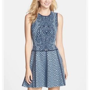 BCBG Women’s MaxAzria Anne Jacquard Knit Blue Dress Size M